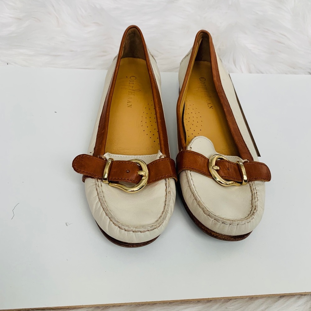 Cole Haan White & Brown Loafers Size 6